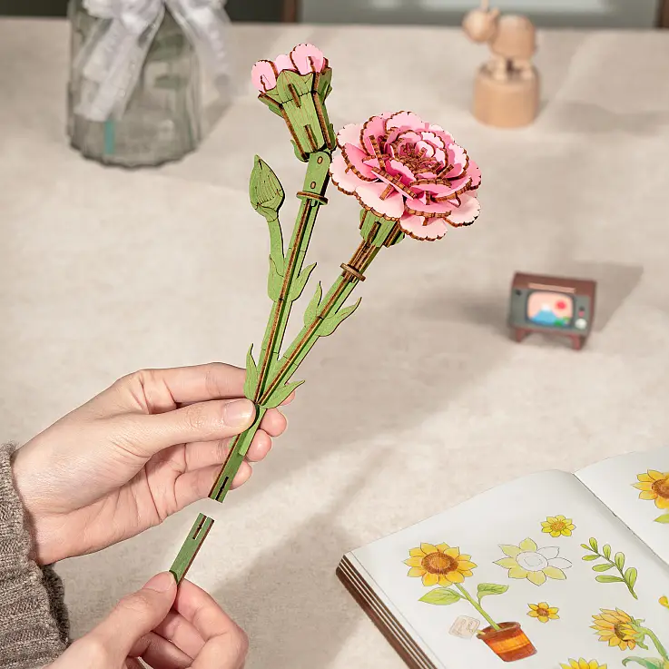 Bausatz für die Montage einer Holzblume